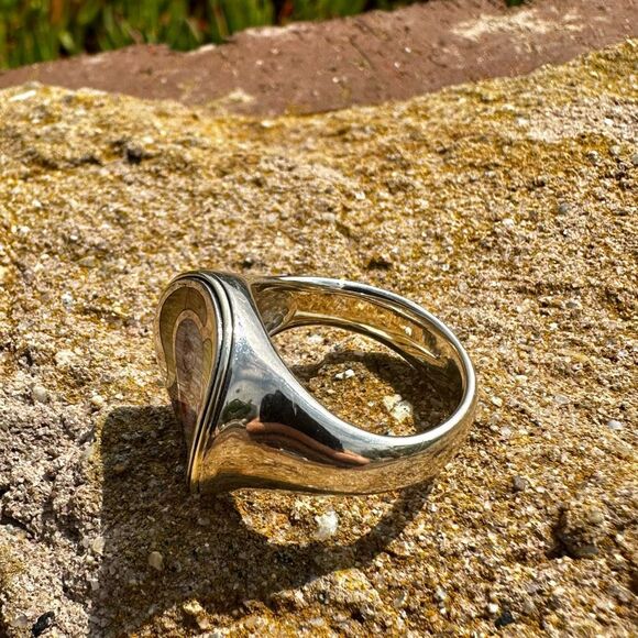 Eric Grossbardt 18K Gold & Sterling Silver Picasso Museum Inlay Ring - Picture 9 of 11